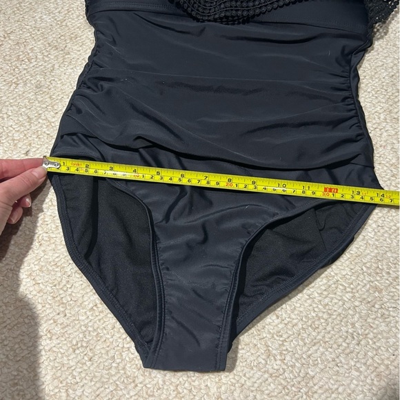 Kona Sol Womens Crochet Flounce High Coverage One Piece Swimsuit Black size Med - Picture 5 of 13